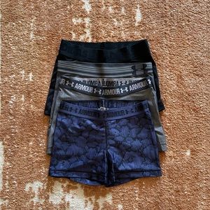Under Armour compression shorts set